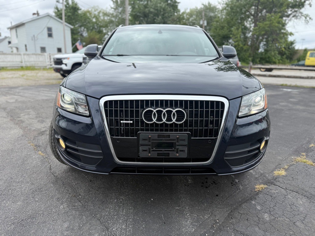 2010 Audi Q5 Image 2