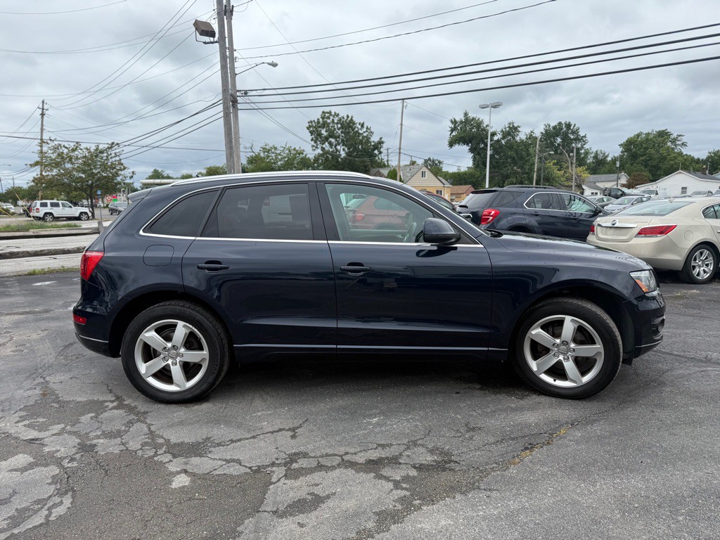 2010 Audi Q5 Image 4