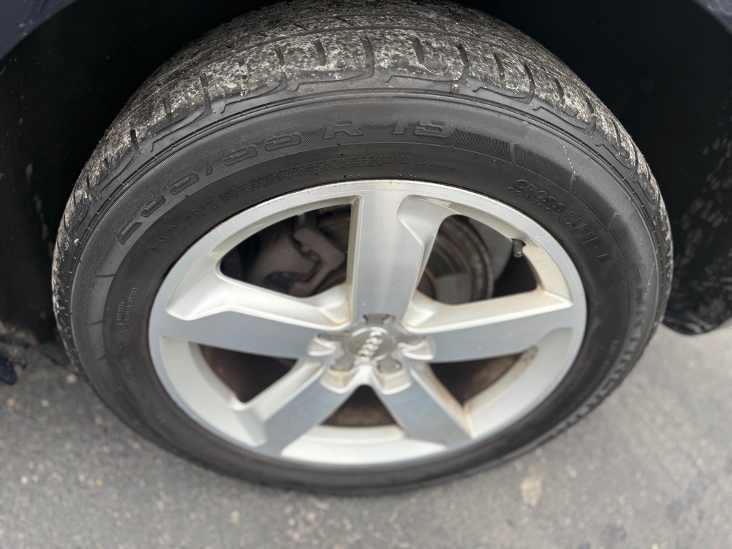2010 Audi Q5 Image 14