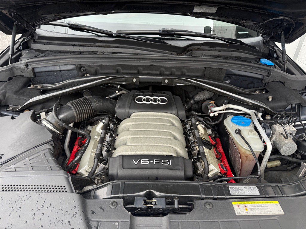 2010 Audi Q5 Image 15