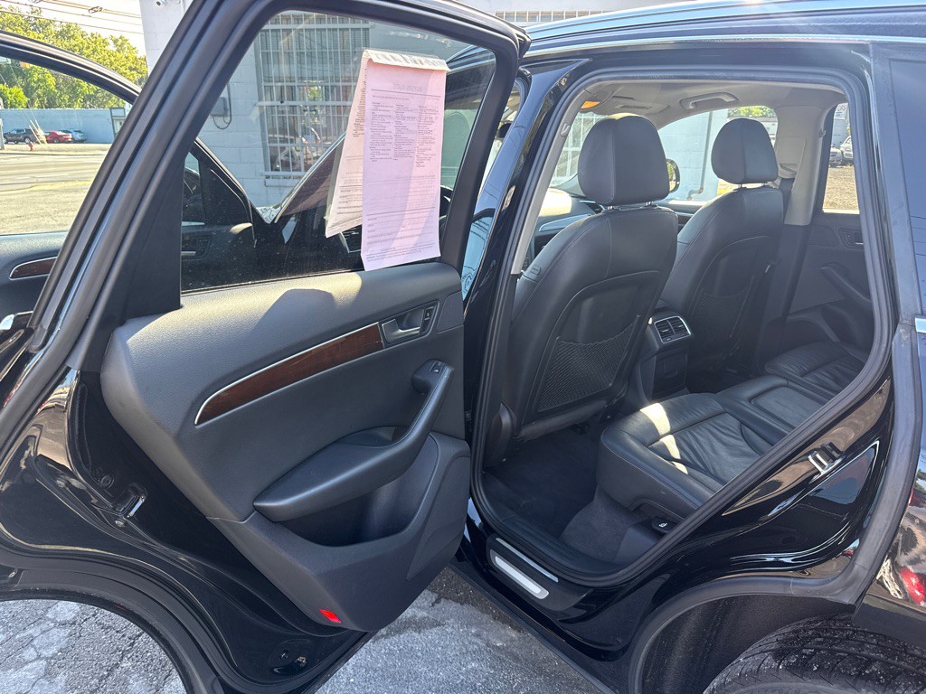 2011 Audi Q5 Image 12