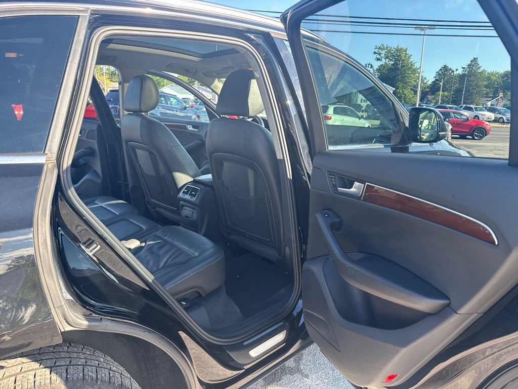 2011 Audi Q5 Image 13