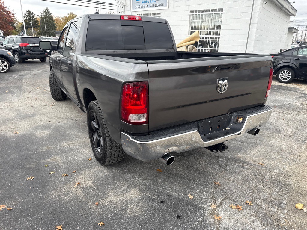 2018 RAM 1500 Image 8