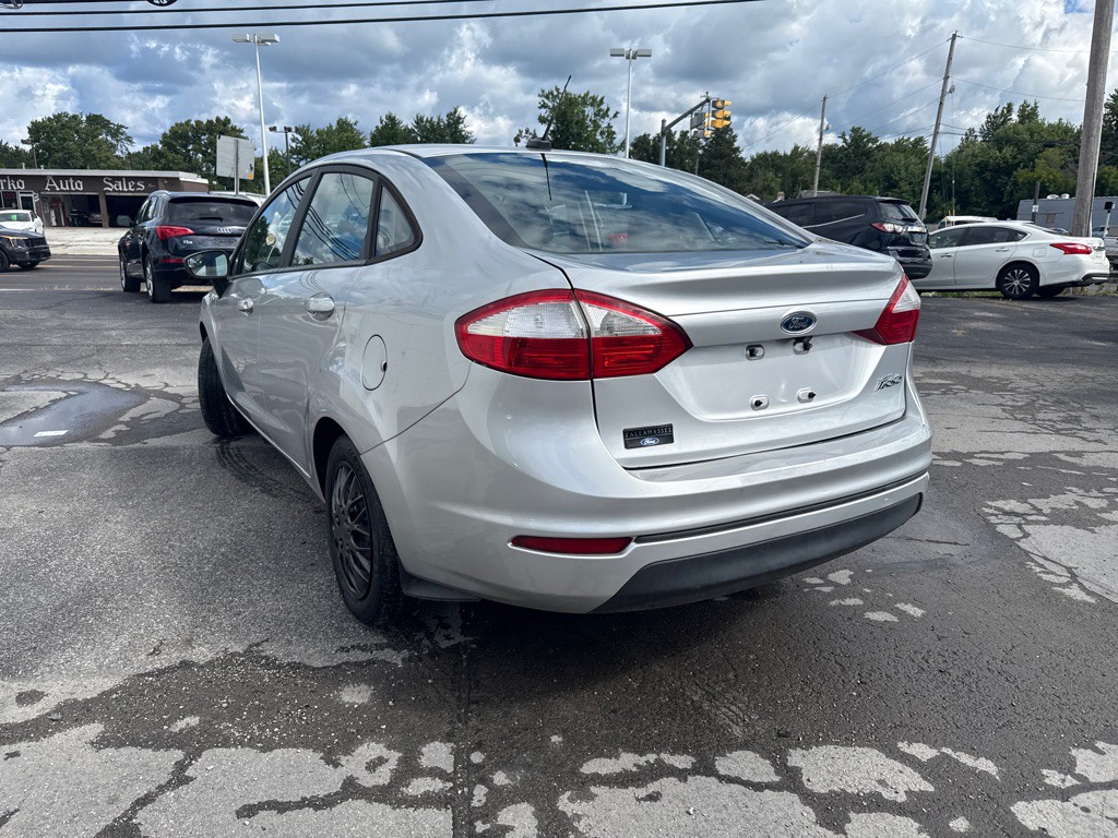 2019 Ford Fiesta Image 8