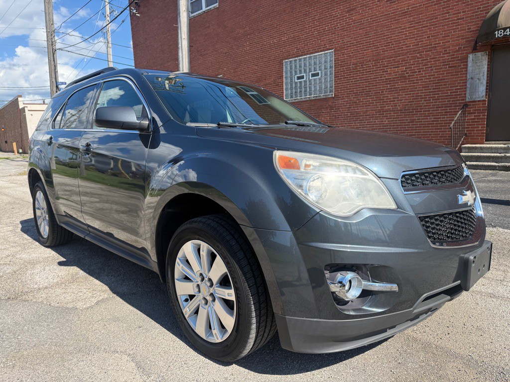 2011 Chevrolet Equinox Image 1