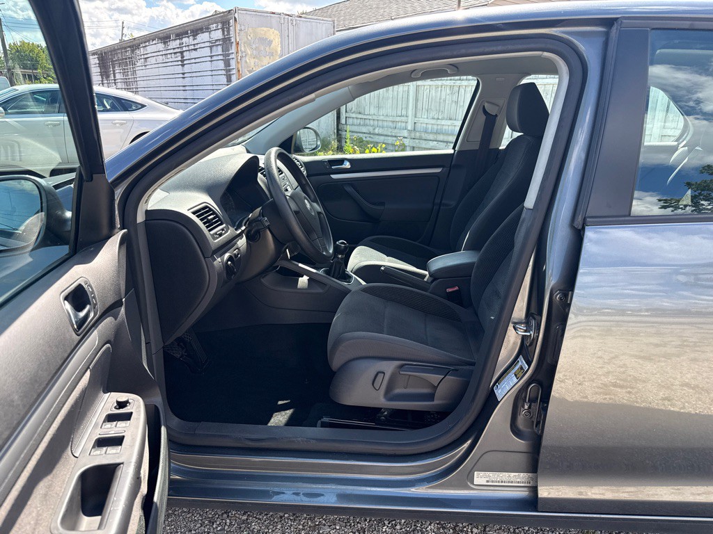 2009 Volkswagen Jetta Image 10