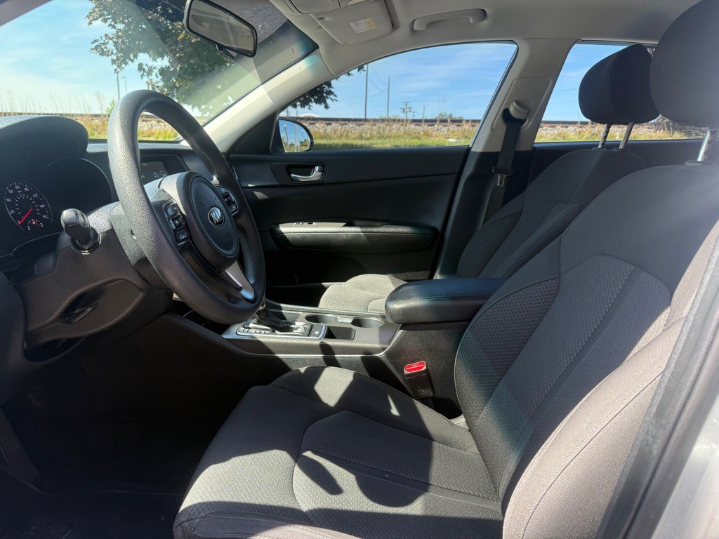 2018 Kia Optima Image 9