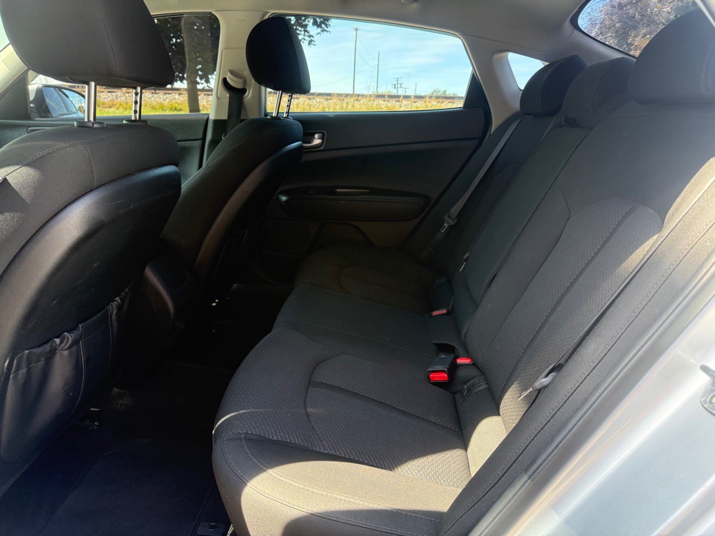 2018 Kia Optima Image 11