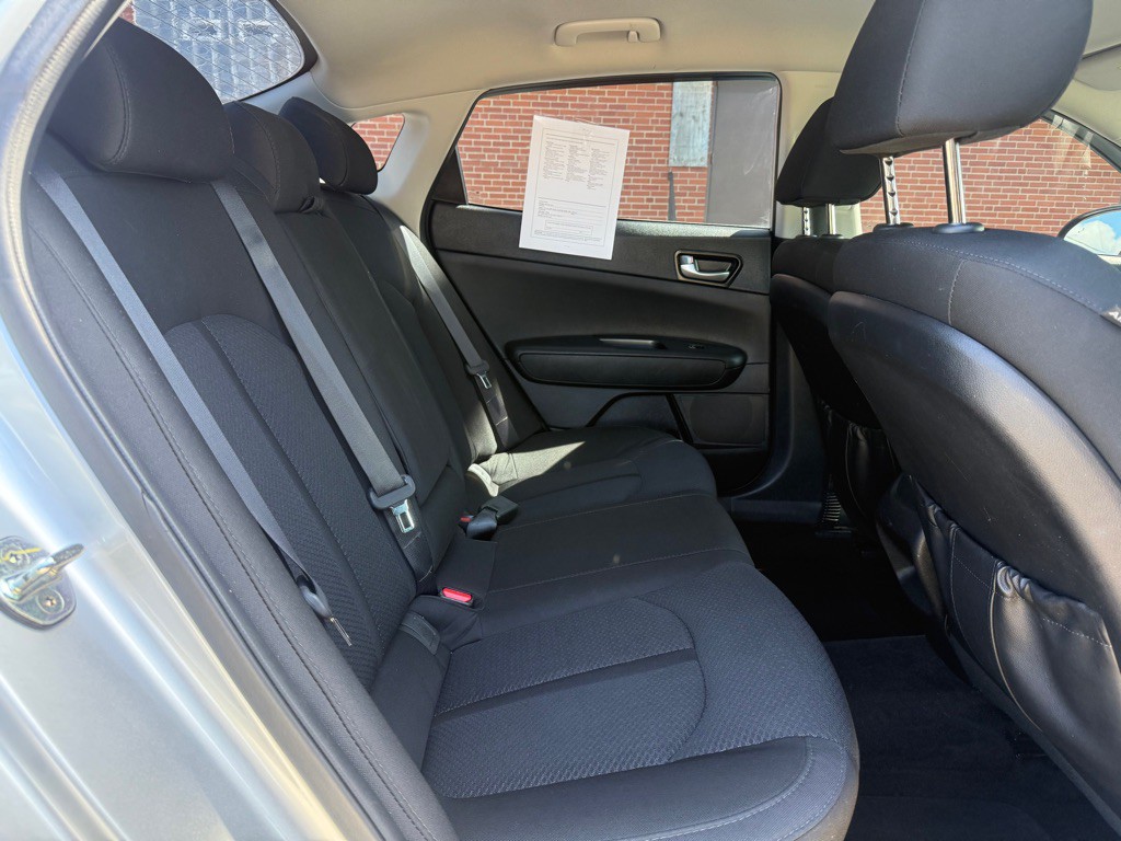 2018 Kia Optima Image 12