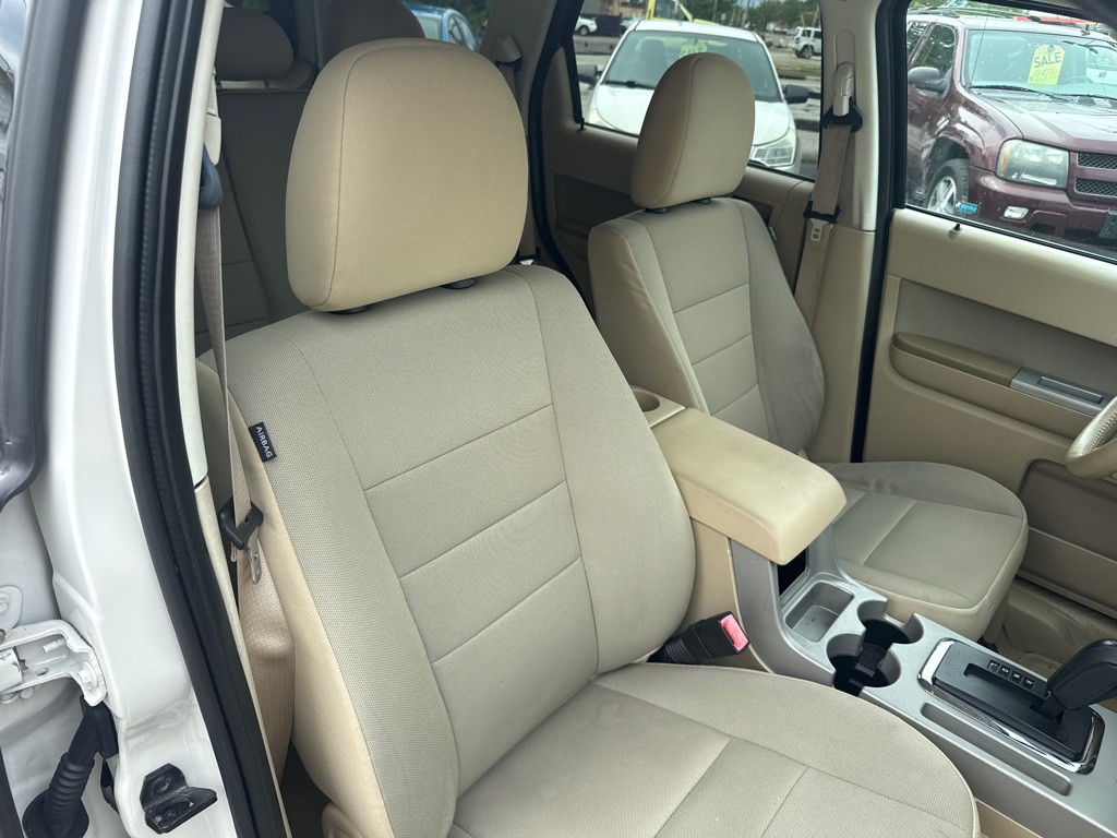 2011 Ford Escape Image 14