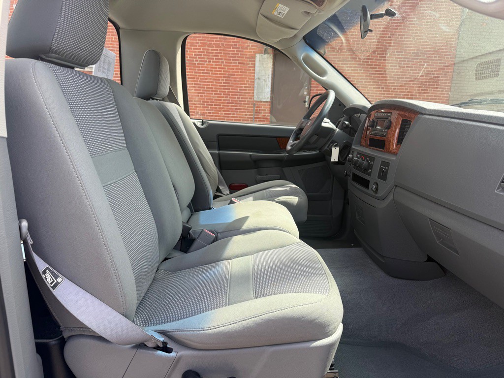 2006 Dodge Ram 1500 Image 9