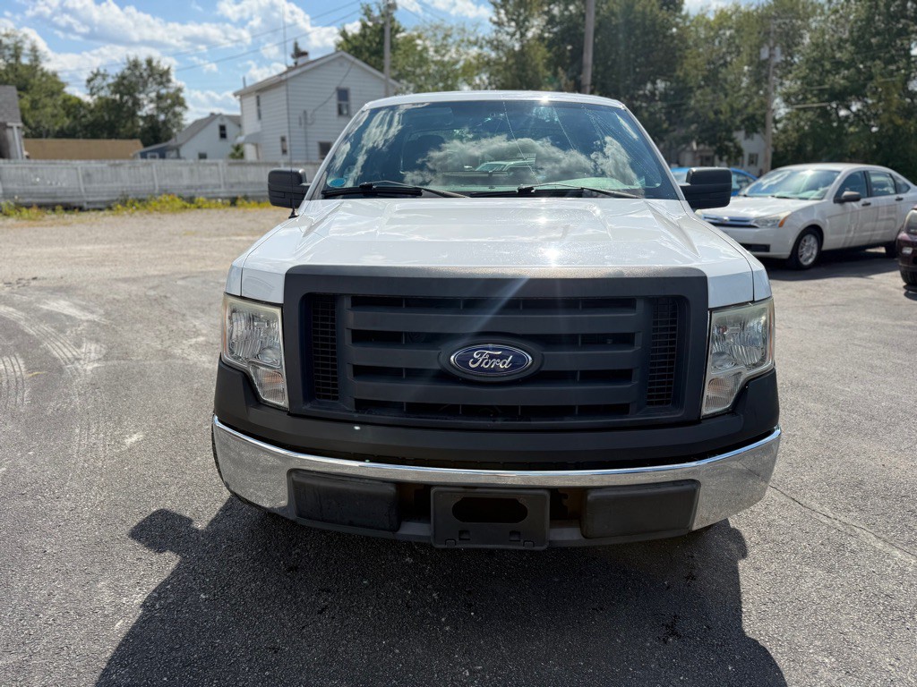 2010 Ford F-150 Image 2