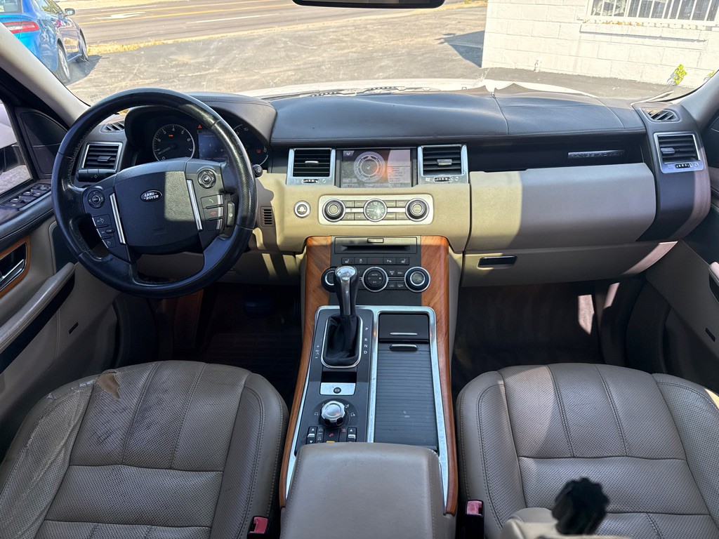 2011 Land Rover Range Rover Sport Image 9