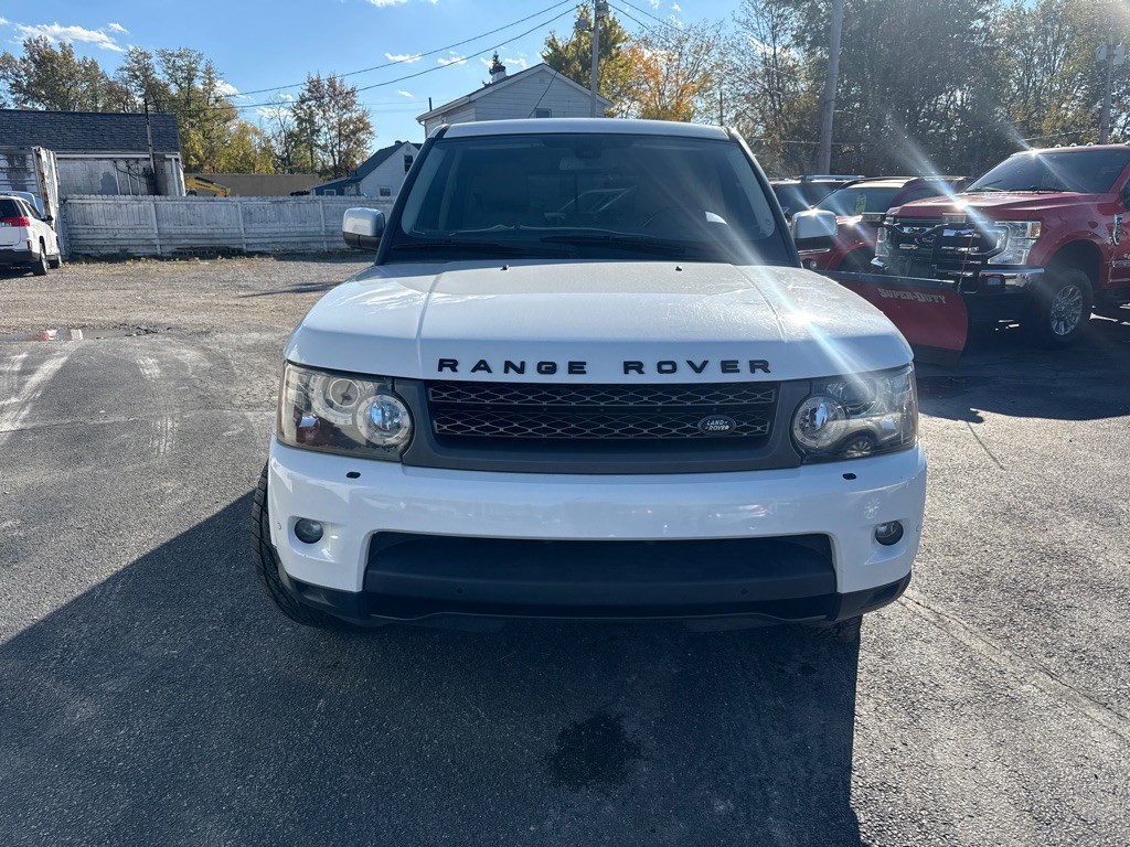 2011 Land Rover Range Rover Sport Image 2