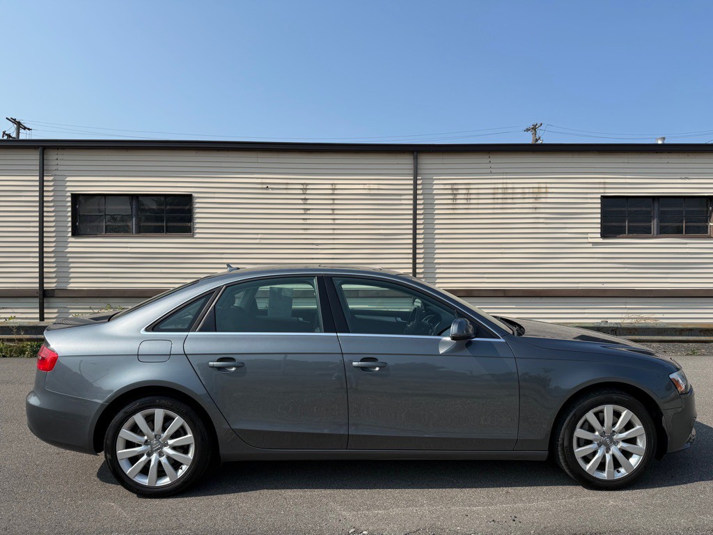 2013 Audi A4 Image 2