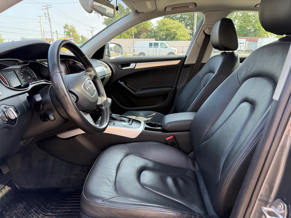 2013 Audi A4 Image 9