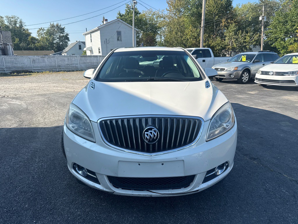 2012 Buick Verano Image 2