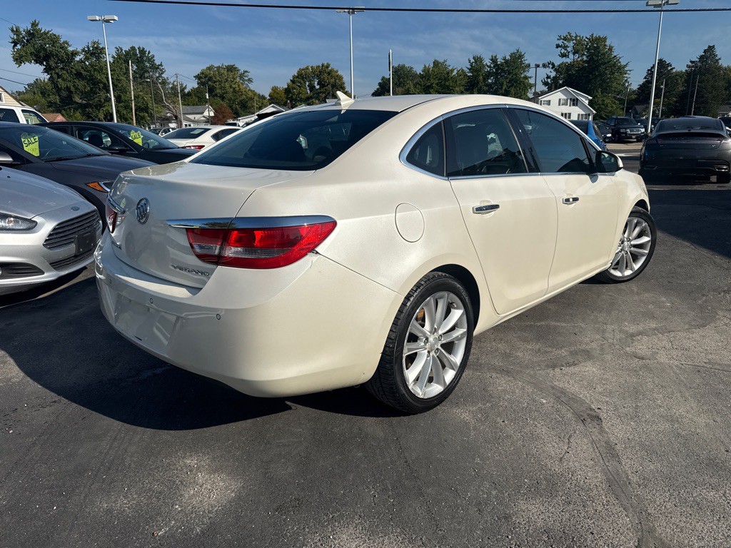2012 Buick Verano Image 6