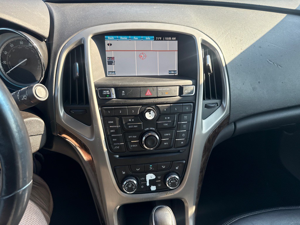 2012 Buick Verano Image 16