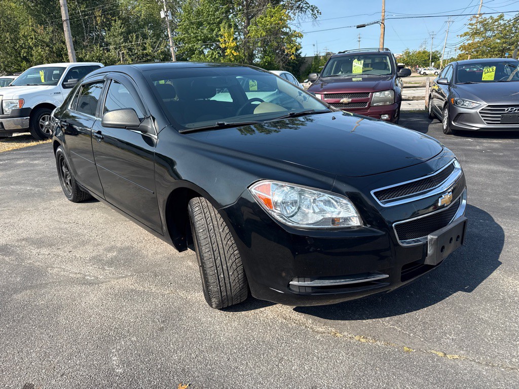 2012 Chevrolet Malibu Image 3