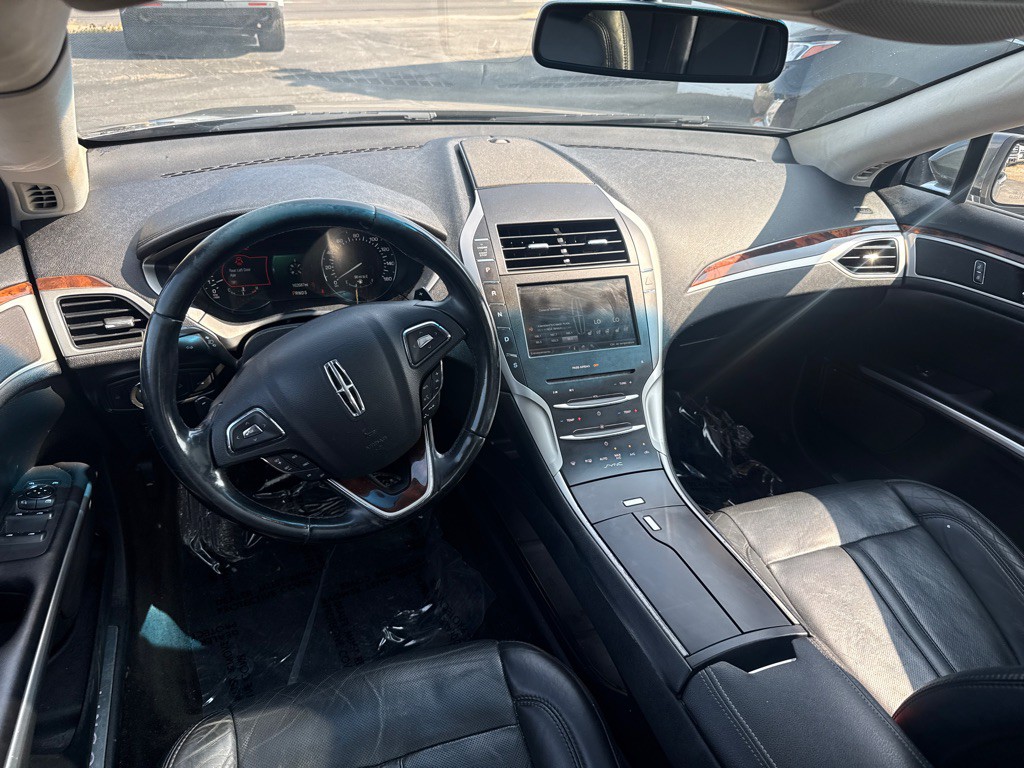 2015 Lincoln MKZ Image 9