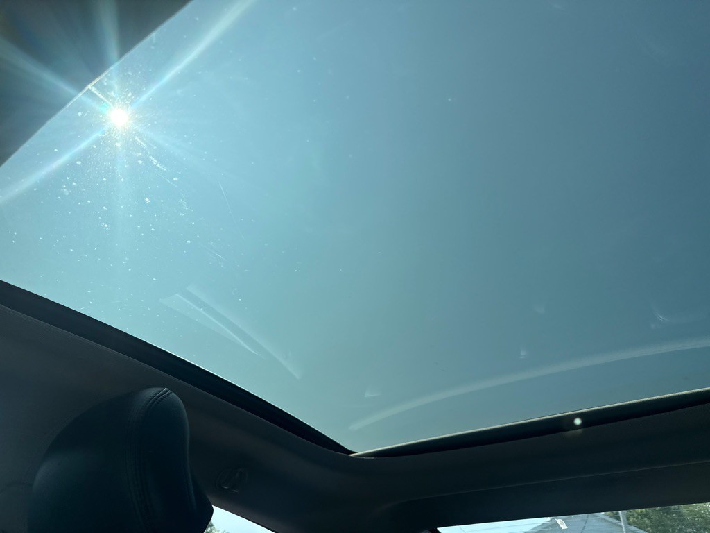 2015 Lincoln MKZ Image 17