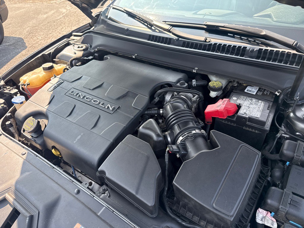 2015 Lincoln MKZ Image 22