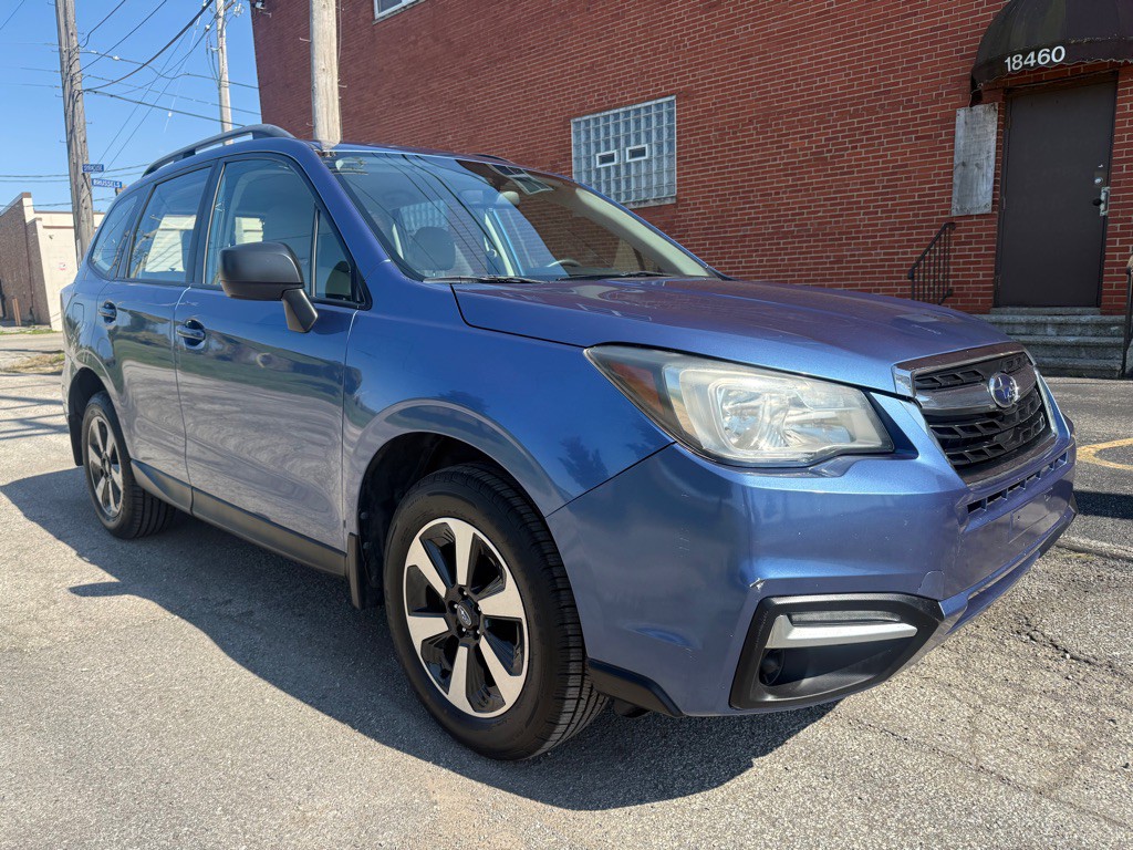 2018 Subaru Forester Image 1
