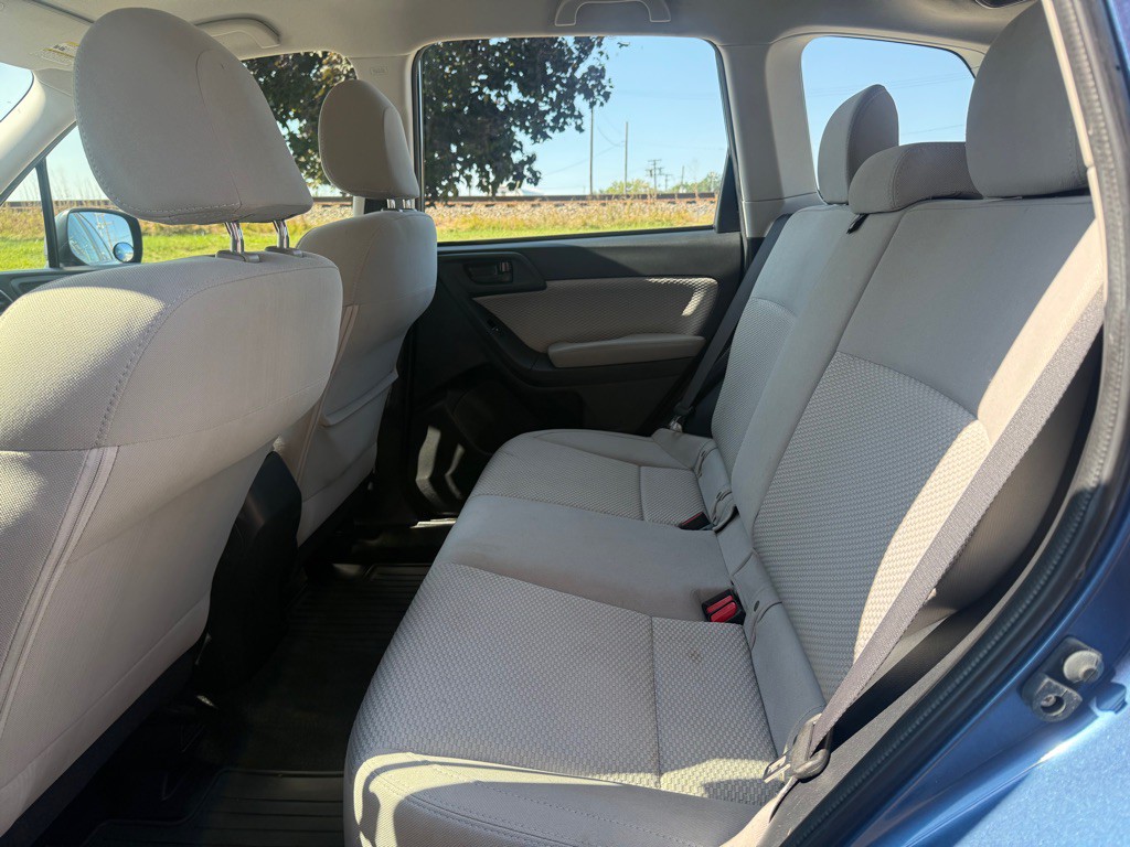 2018 Subaru Forester Image 11