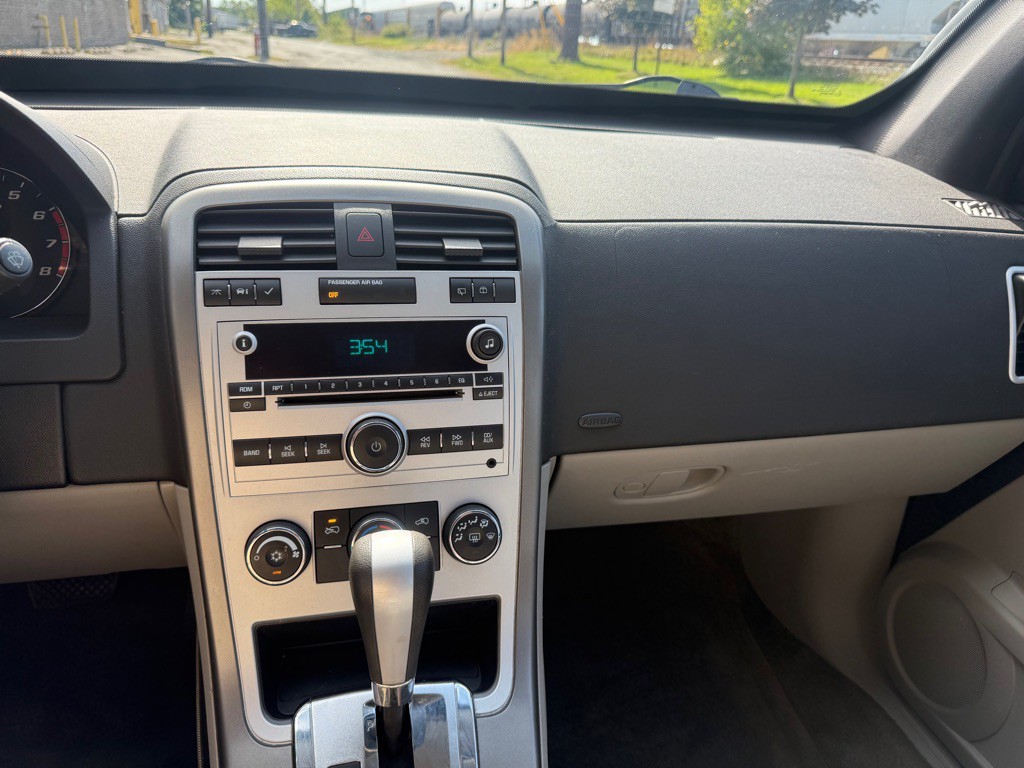 2008 Chevrolet Equinox Image 14