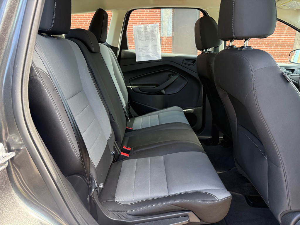 2017 Ford Escape Image 11