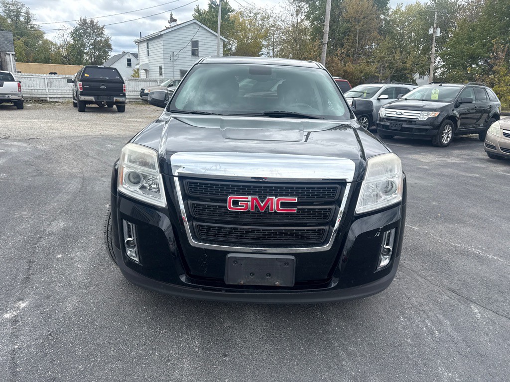 2015 GMC Terrain Image 2