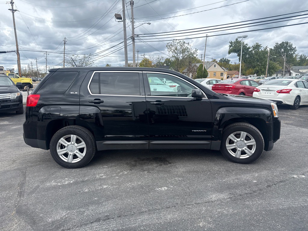 2015 GMC Terrain Image 4