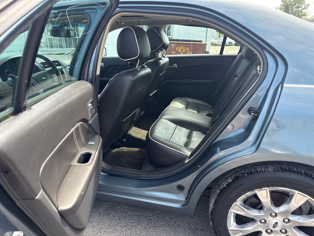 2012 Ford Fusion Image 12