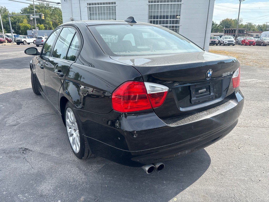 2008 BMW 3 Series Image 8