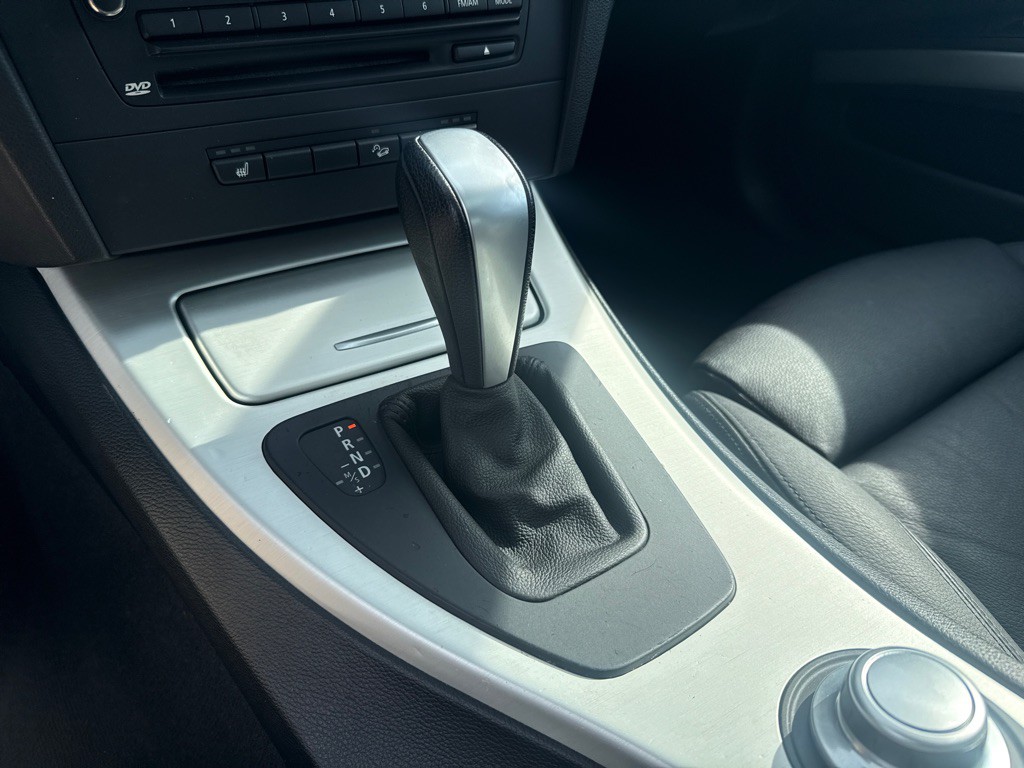 2008 BMW 3 Series Image 16