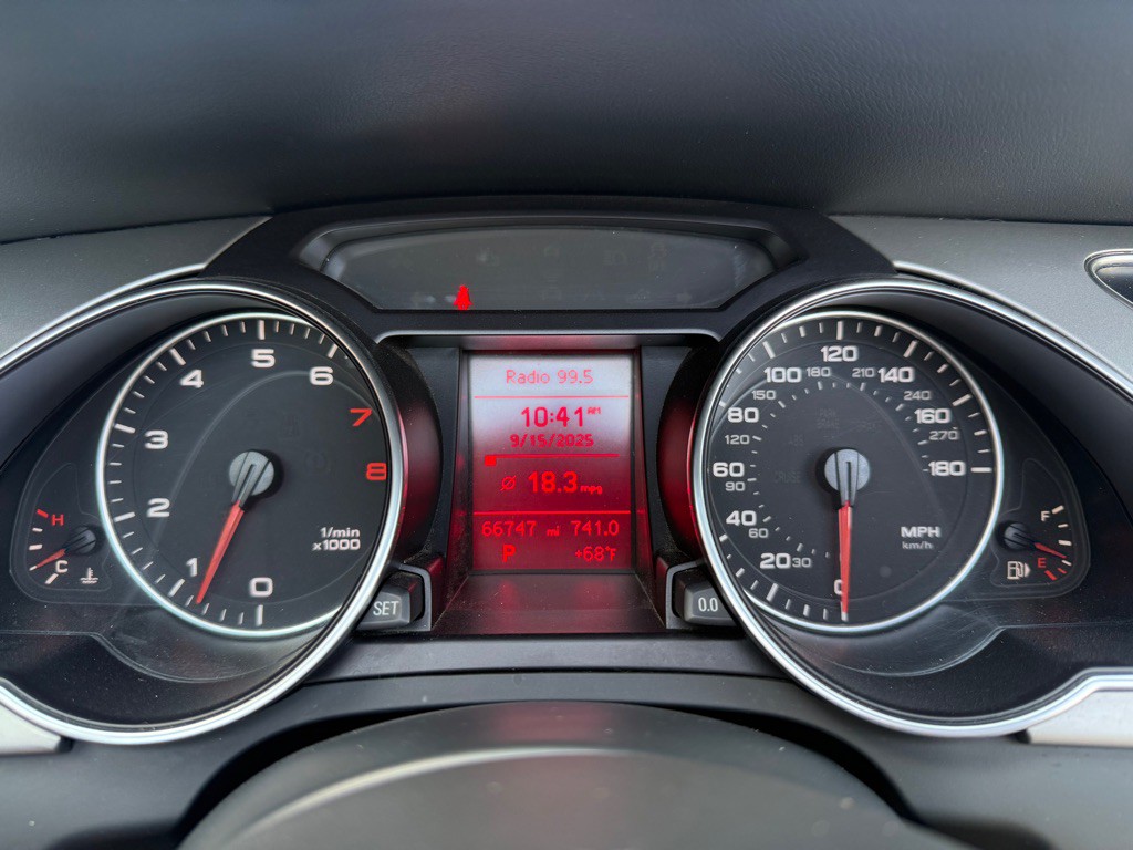 2010 Audi A5 Image 14