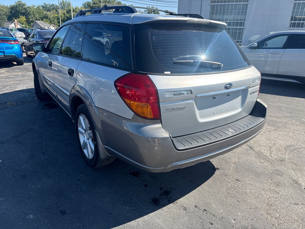 2006 Subaru Legacy Image 8