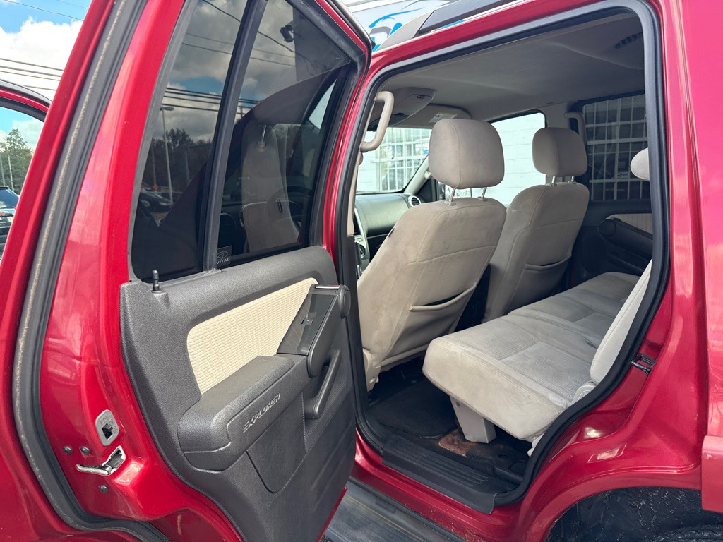 2008 Ford Explorer Image 12
