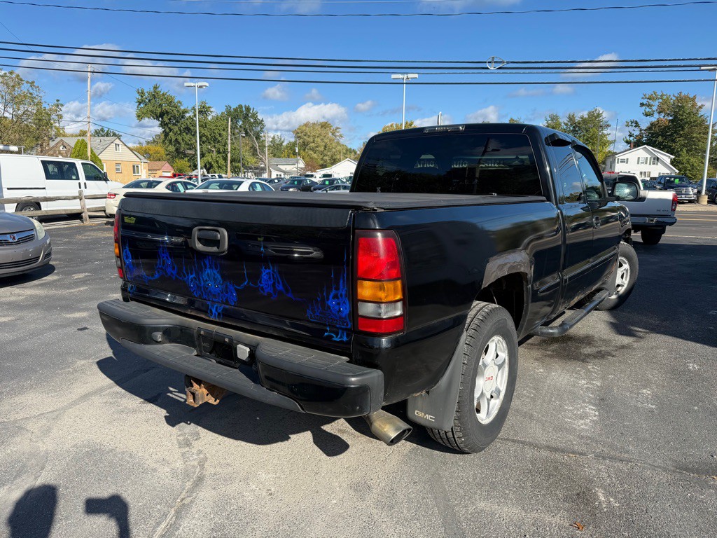 2001 GMC Sierra Image 6