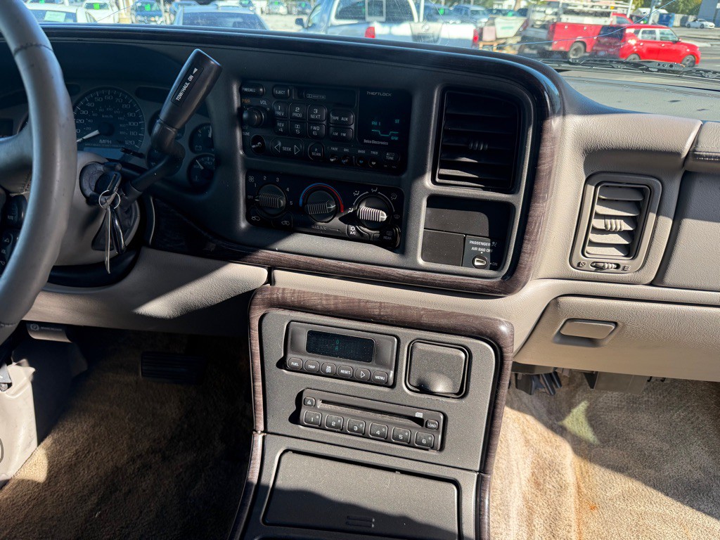 2001 GMC Sierra Image 14