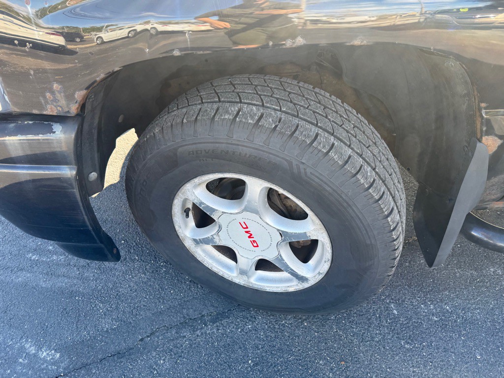 2001 GMC Sierra Image 15