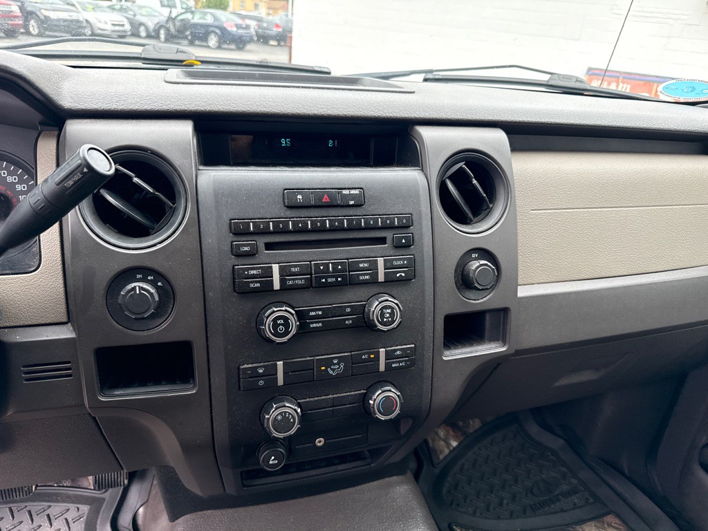 2010 Ford F-150 Image 12