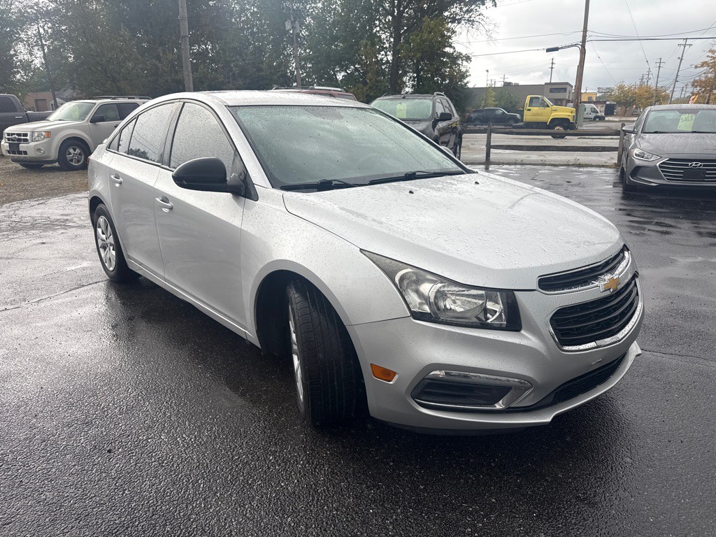2016 Chevrolet Cruze Image 3
