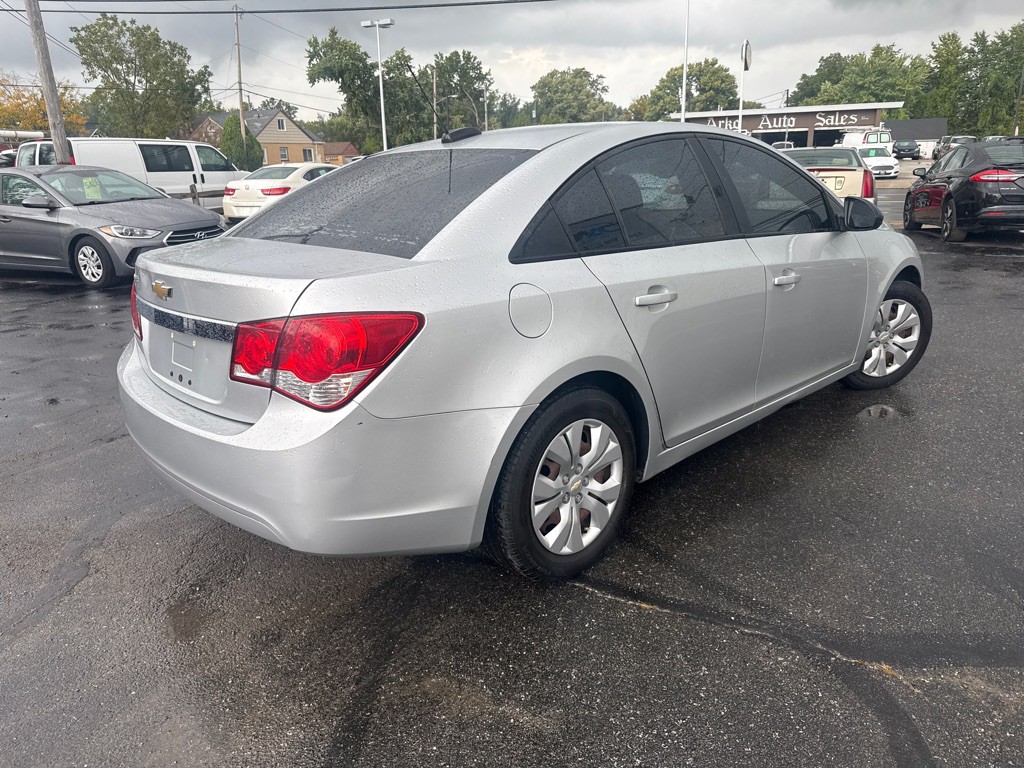 2016 Chevrolet Cruze Image 6