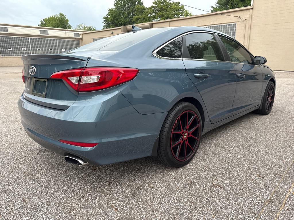 2017 Hyundai Sonata Image 5