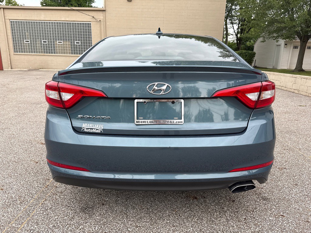 2017 Hyundai Sonata Image 6