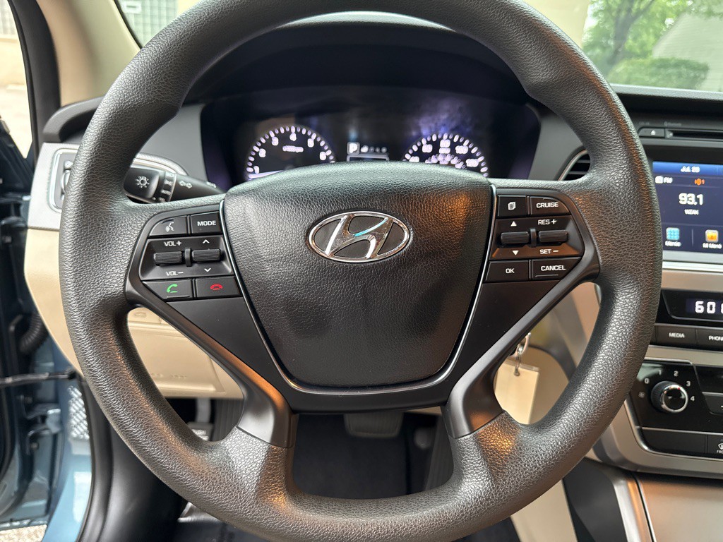 2017 Hyundai Sonata Image 19