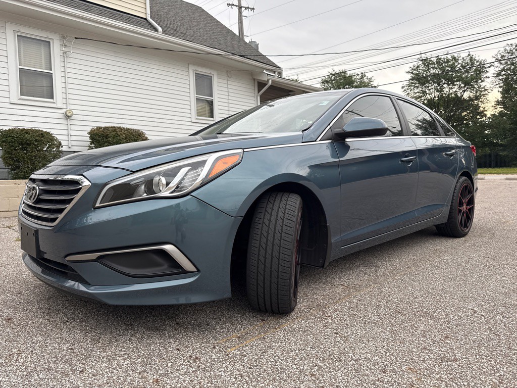 2017 Hyundai Sonata Image 22
