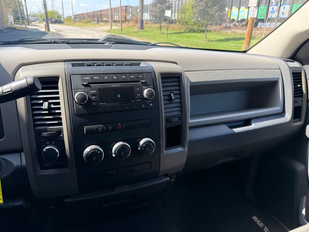 2011 Dodge Ram 1500 Image 13